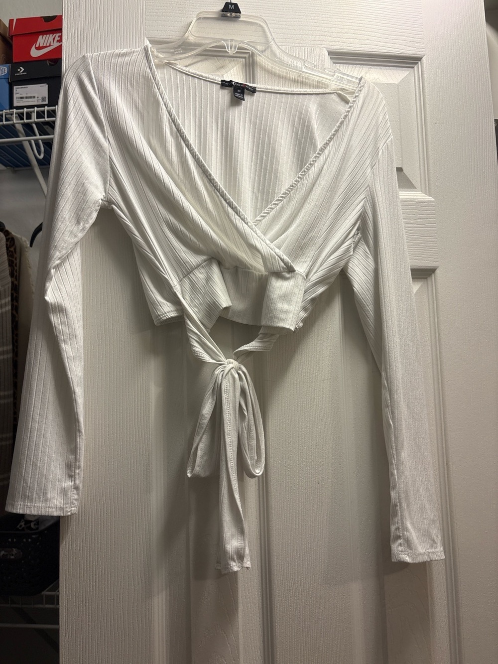 Women's White Ribbed Wrap Tie-Front Long Sleeve Crop Top